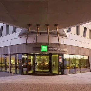 Ibis Styles Budapest Airport מלון