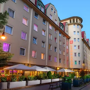 Otel Leonardo