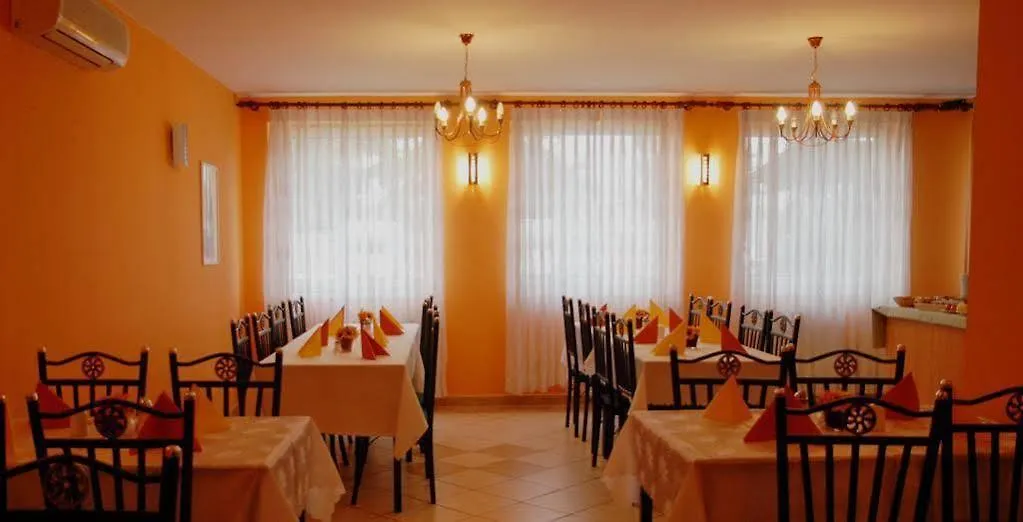 וסס Hotel Ferihegy